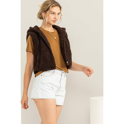 COMFORT CUTIE FLUFFY FULL ZIP CROPPED HOODED VEST