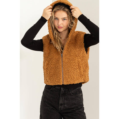 COMFORT CUTIE FLUFFY FULL ZIP CROPPED HOODED VEST