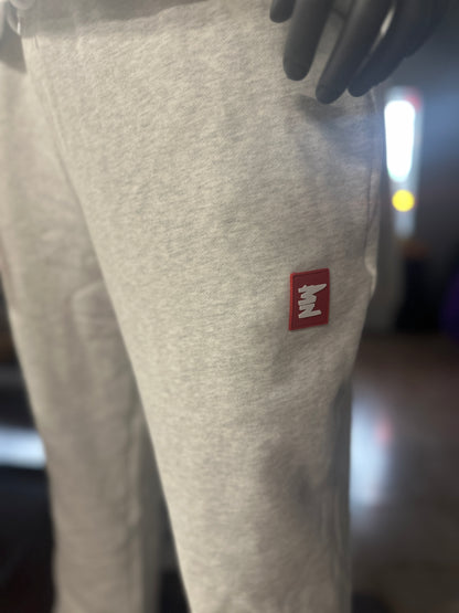 32 CO Essential Sweatpants