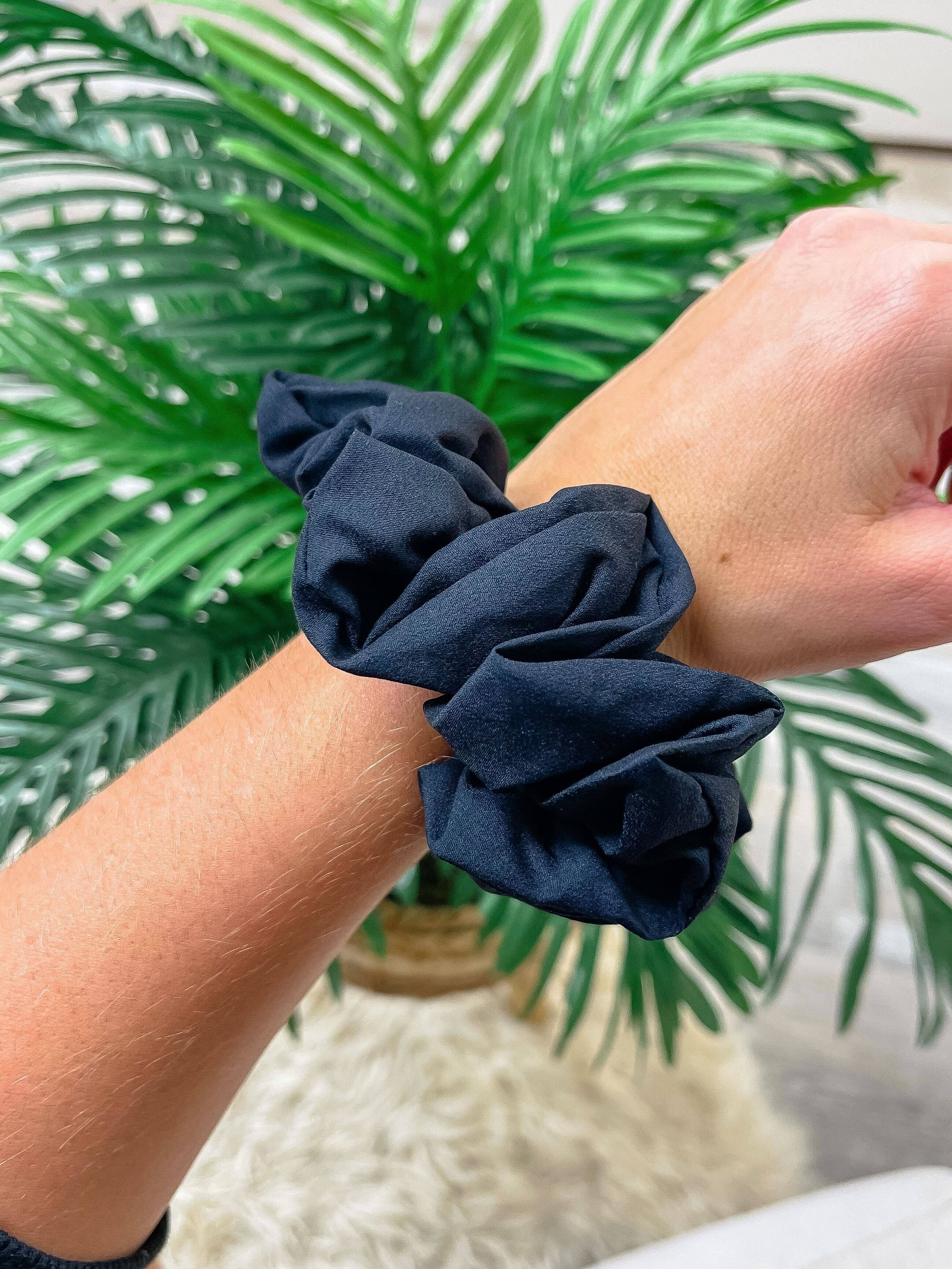 Game Day Solid Scrunchie - Black